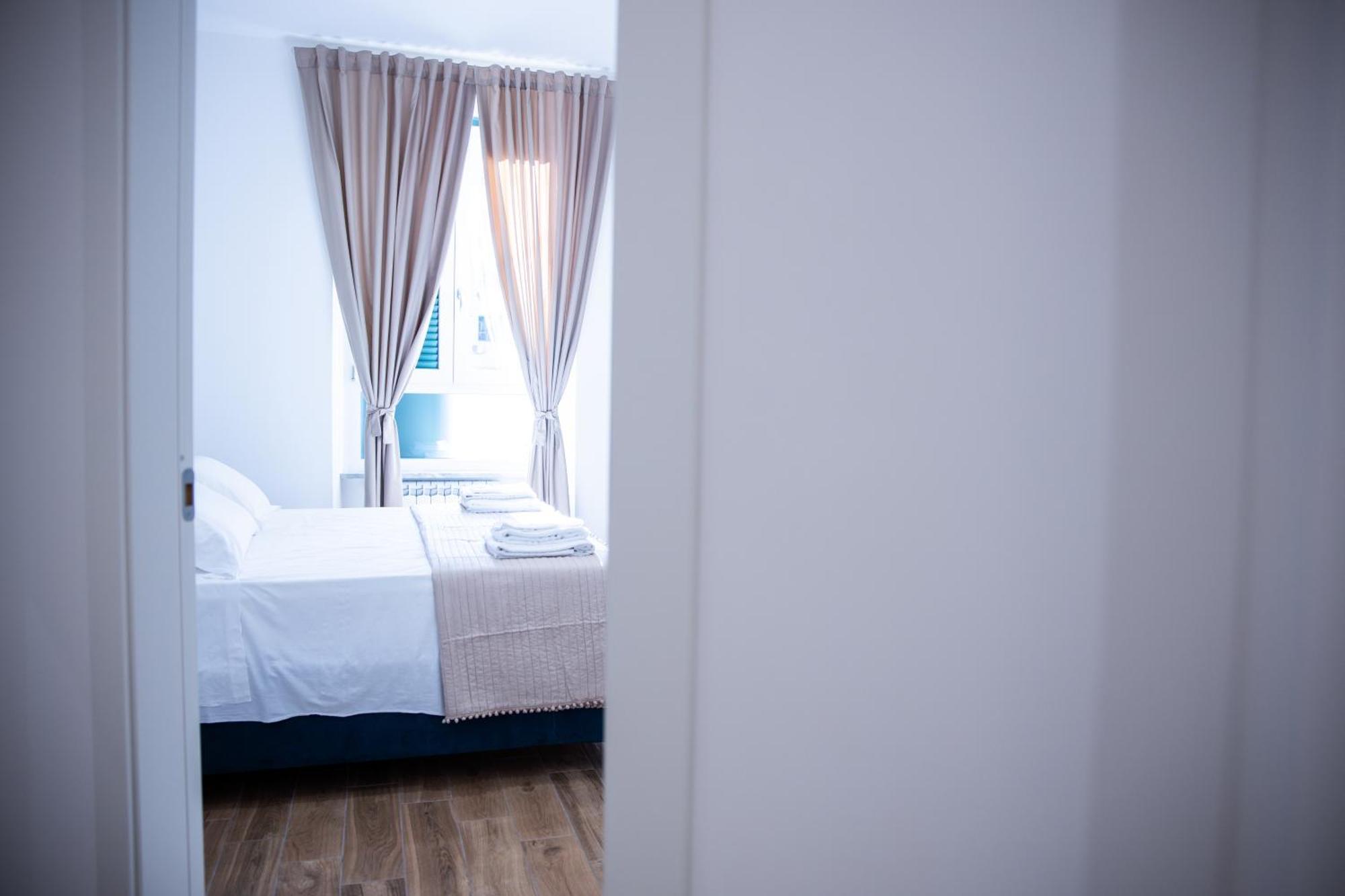 Dimora Diaz B&B Napoli Dış mekan fotoğraf