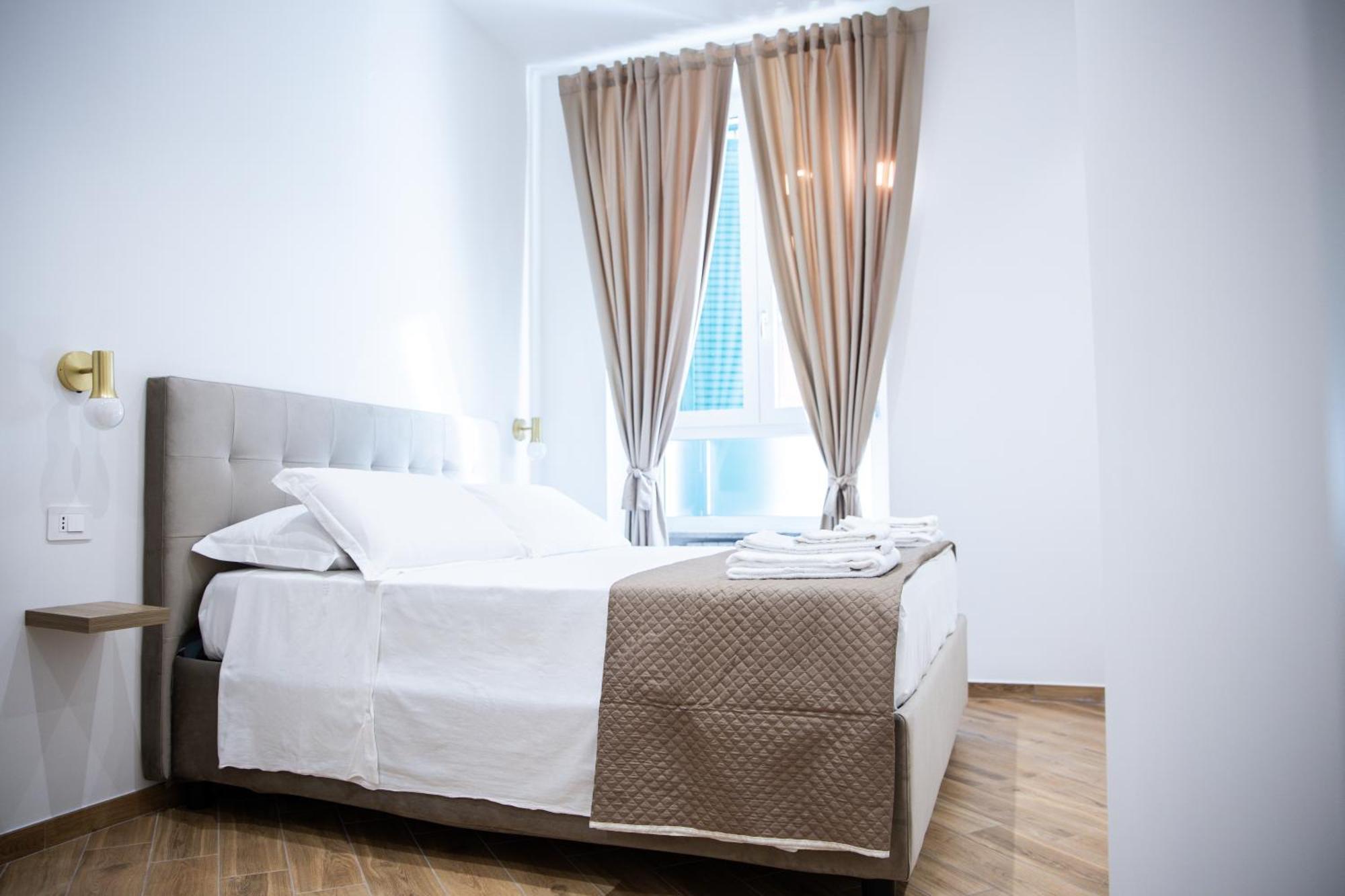 Dimora Diaz B&B Napoli Dış mekan fotoğraf
